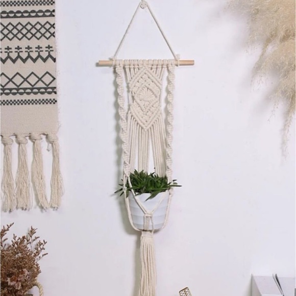 Woven Plant Hanger - Picture 1 of 2
